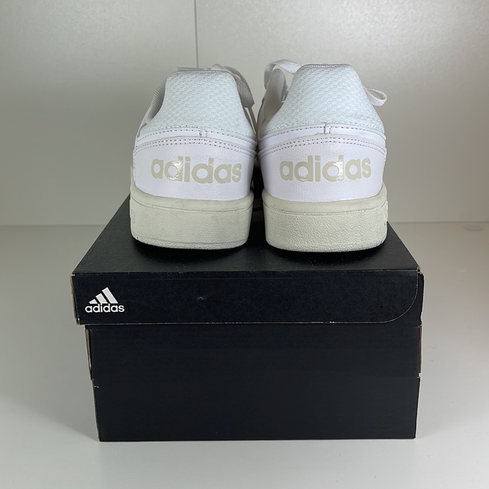 EUC Adidas Basketball Shoes Size 6 Hoops 2.0K White - Picture 3 of 6